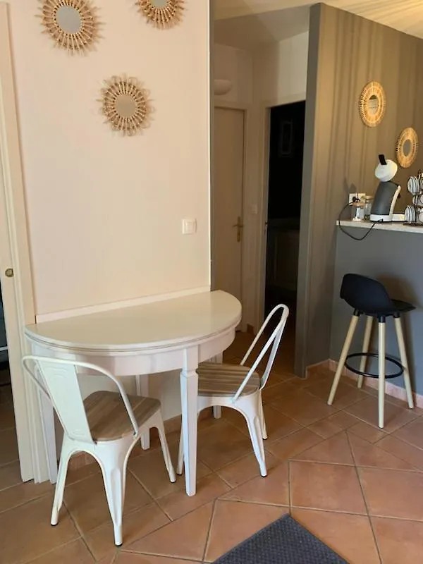 Apartment Appartement Cosy Avec Climatisation Reversible Golf De Saumane France